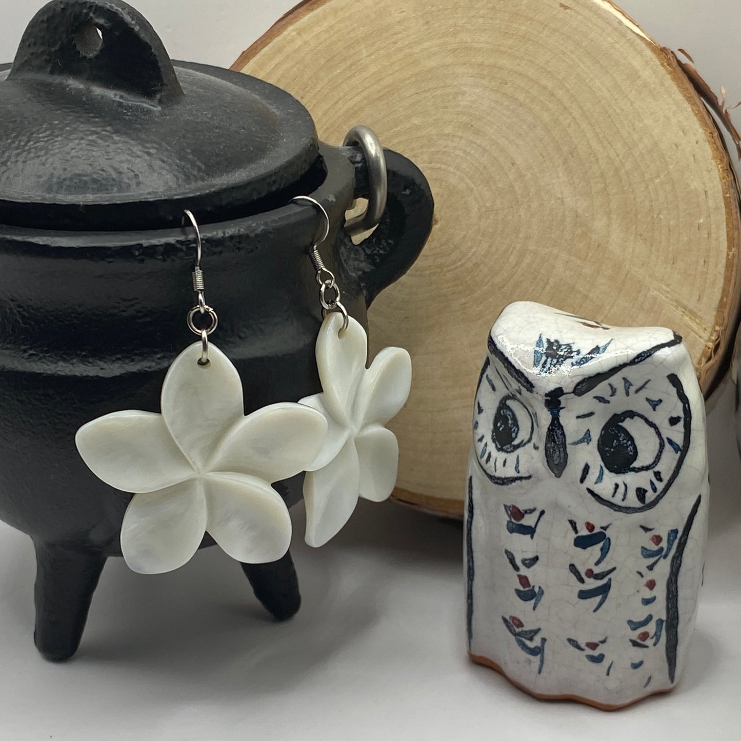 Earrings - Mother of Pearl Flowers V2