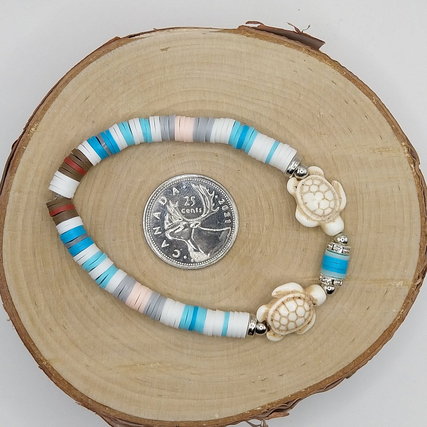 Heishi Bead Bracelet - White Turtle V1