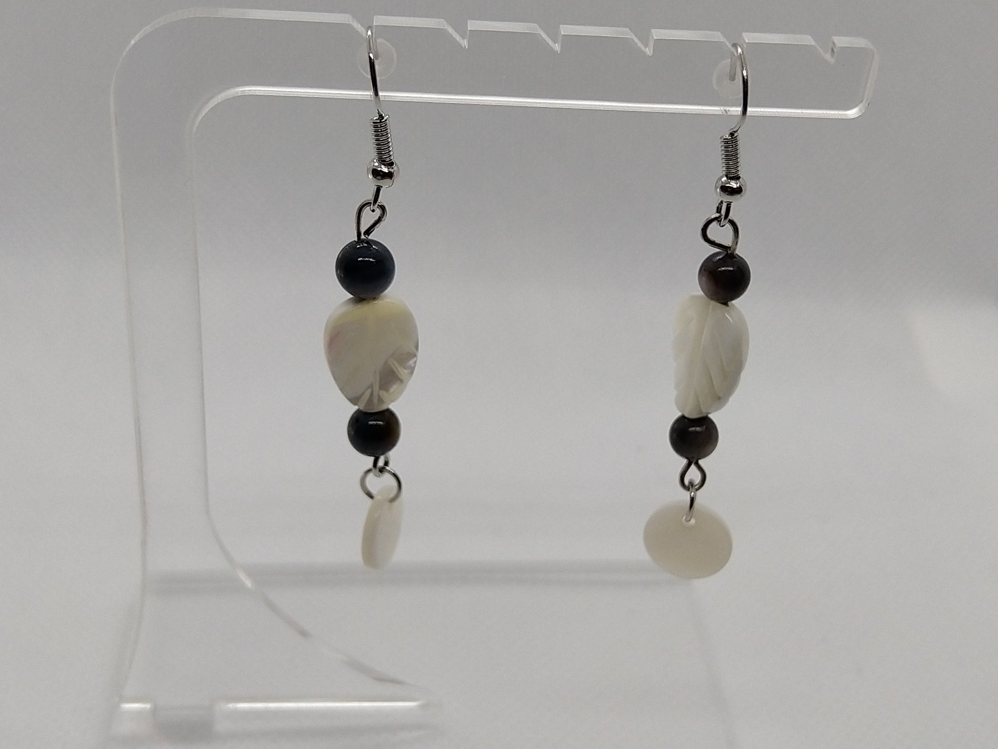 Earrings - Mother of Pearl Leaves - tinartist - beaded jewelry