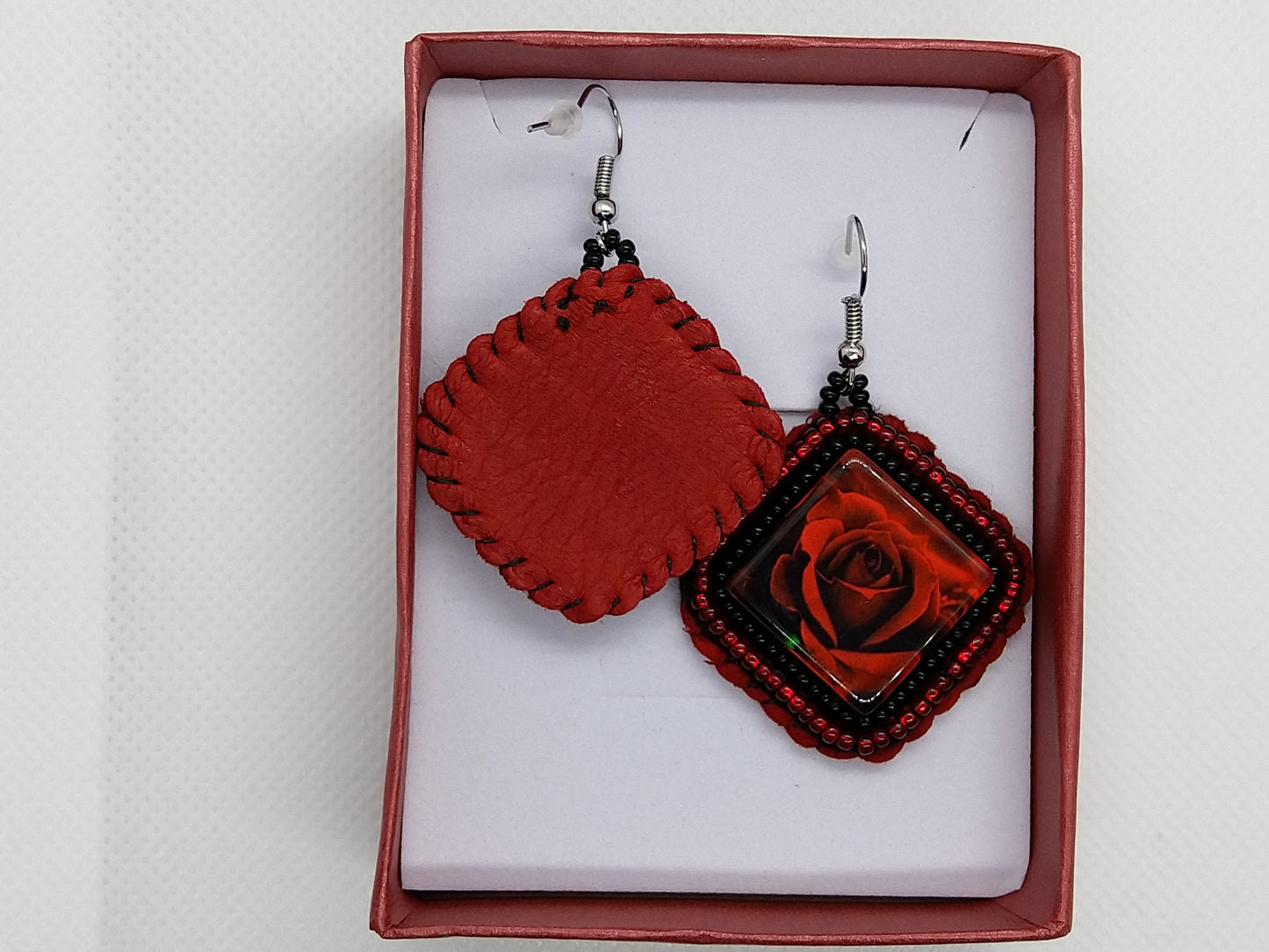 Earrings - Red Rose - tinartist - beaded jewelry