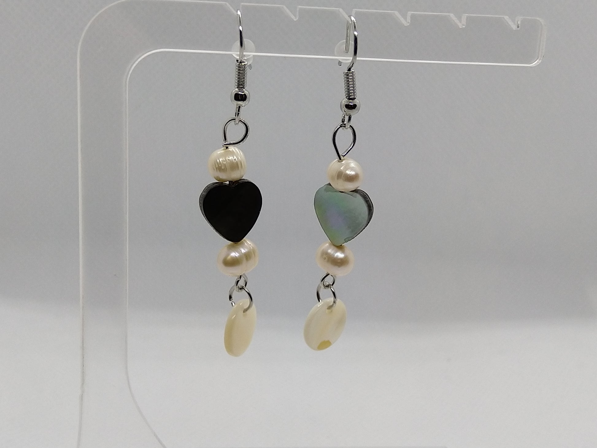 Earrings - Fresh Water Pearls w/Mother of Pearl_long - tinartist - beaded jewelry