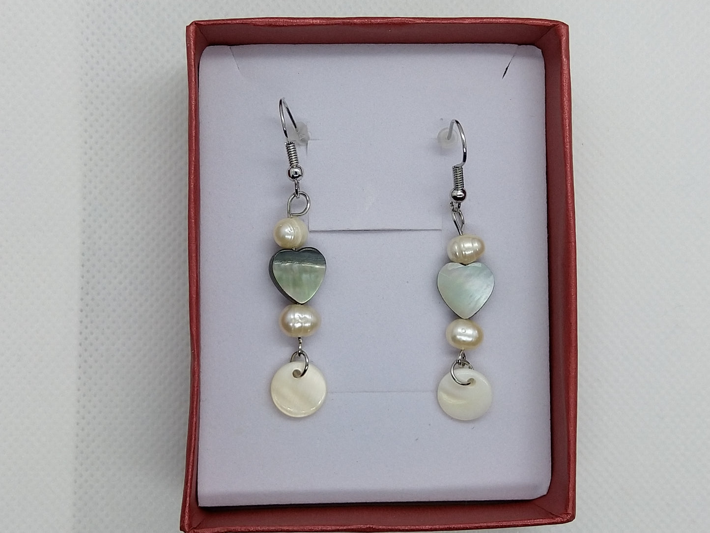 Earrings - Fresh Water Pearls w/Mother of Pearl_long - tinartist - beaded jewelry