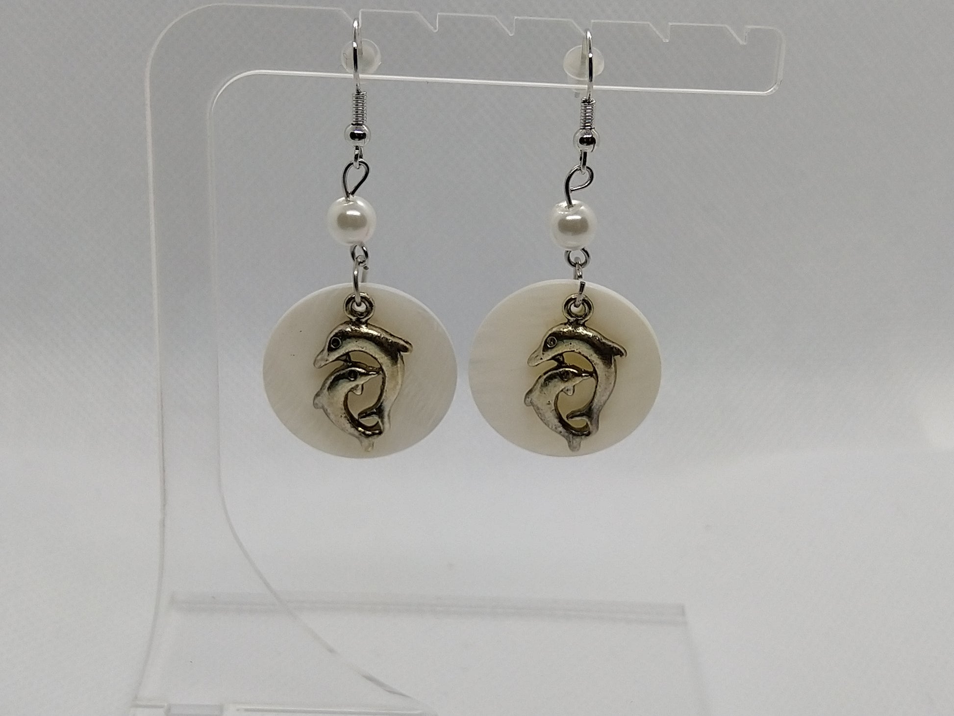 Earrings - Dolphins w/Mother of Pearl - tinartist - beaded jewelry