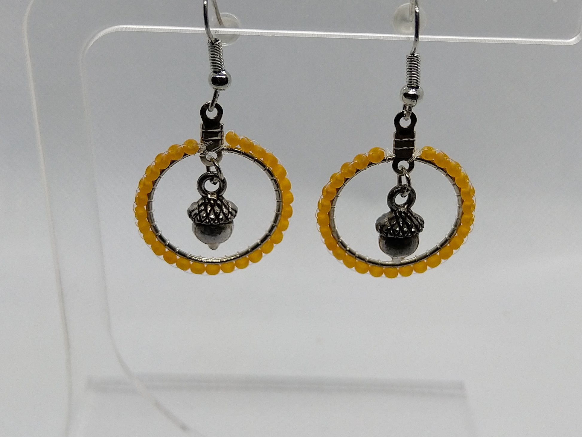 Hoops - Acorns - tinartist - beaded jewelry