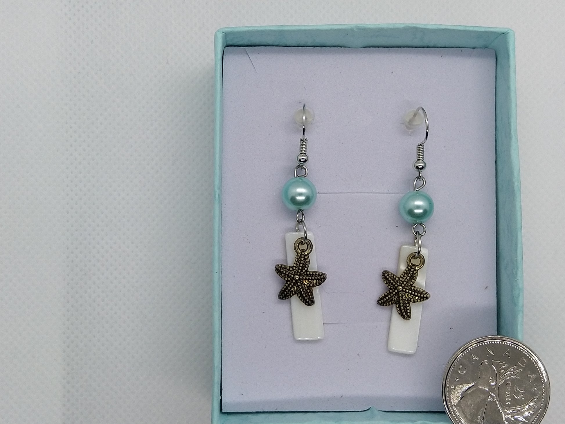 Earrings - Starfish w/mother of pearl_small - tinartist - beaded jewelry