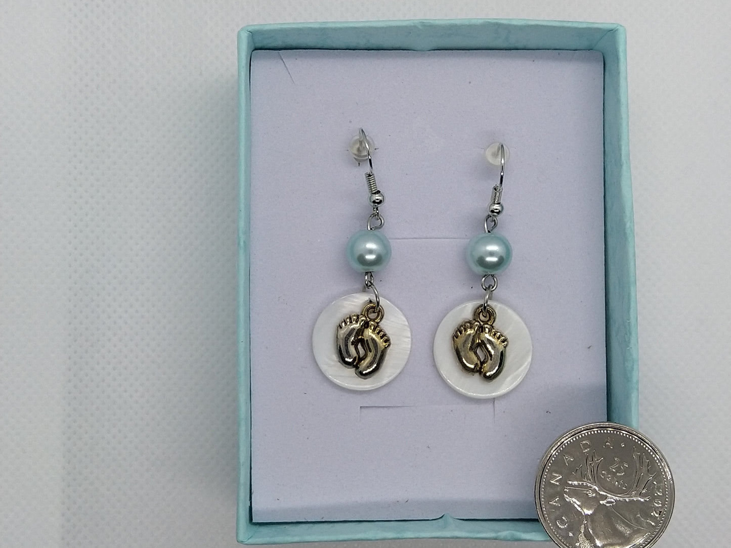 Earrings - Baby Feet w/Mother of Pearl - tinartist - beaded jewelry