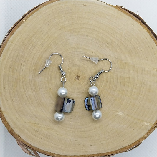 Earrings - Nuggets mother of pearl